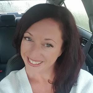 Meet your Posher, Lindsay-maria